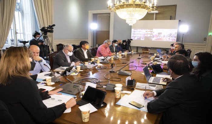 Comisión de Minería y Energía insistió en la necesidad de legislar sobre un nuevo gobierno corporativo para ENAP