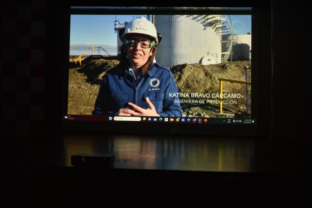 Premio anual: Ingeniera de ENAP Magallanes es distinguida como Mujer Minera 2023