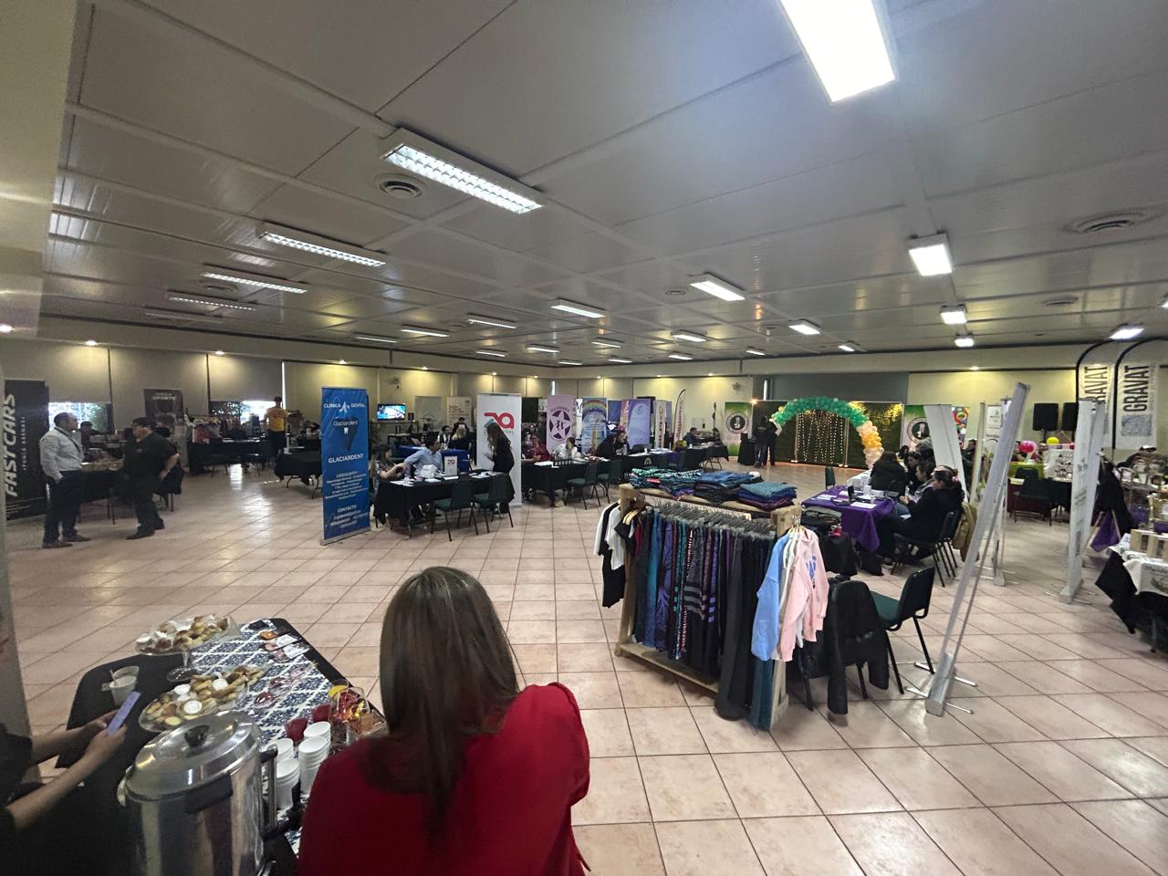 Todo un éxito resultó la primera jornada del Showroom organizado por el Sindicato de Trabajadores de Enap Magallanes